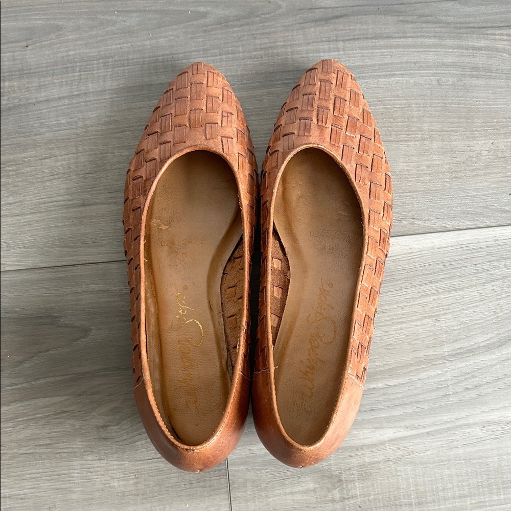 Vintage ‘80s Whisper Steps Woven Leather Shoes Made in Brazil